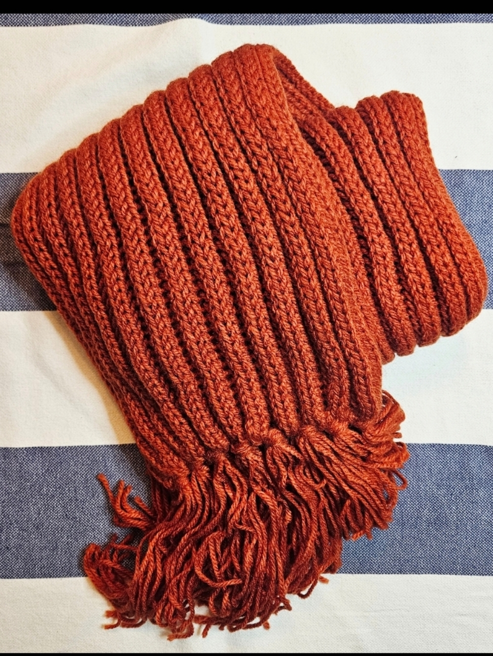 Vintage Deadstock Chunky Knit Rust Scarf With Fringes Made In Italy